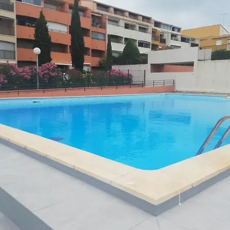 Apartamento Pied à terre au cap d'agde port hors camp nature